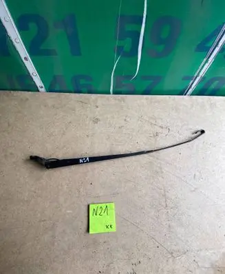 Citroen Xsara Picasso Front wiper blade arm