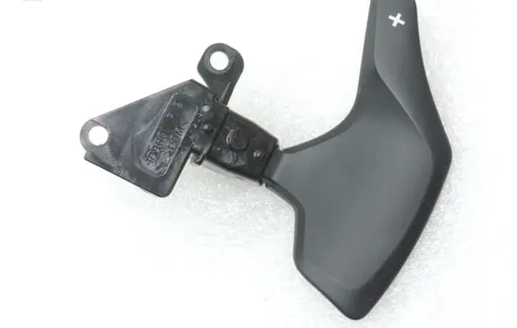 Toyota Avensis T270 Aerial antenna switch