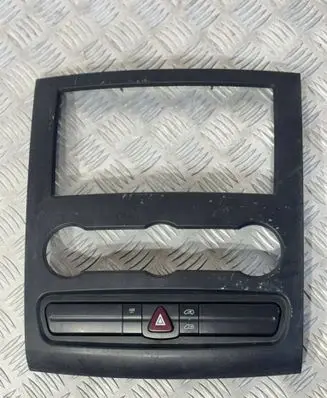 Mercedes-Benz Sprinter W906 Radio/GPS head unit trim A9066800017 A9065450107