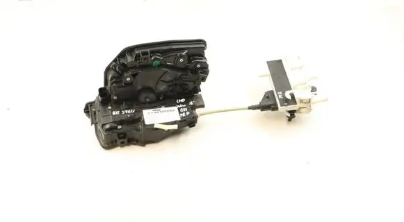 BMW 7 G11 G12 Front door soft close latching motor 7368450 7281948 18283810