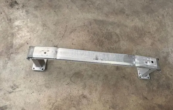 Opel Combo E Front bumper cross member