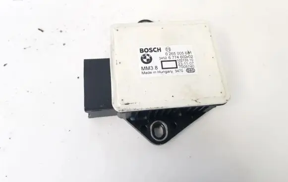 BMW 5 E60 E61 ESP acceleration yaw rate sensor 0265005681 6774602-02