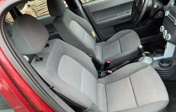 Mitsubishi Colt Other seats 