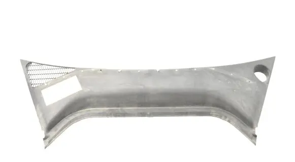 Tesla Model S Wiper trim 100632900D