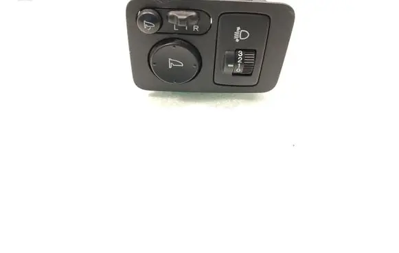 Honda CR-V Wing mirror switch AH0629