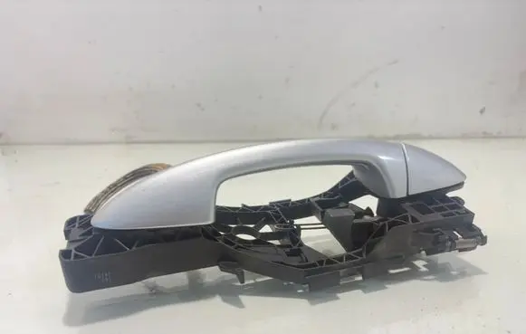 Volkswagen PASSAT B7 Rear door exterior handle 3C0837866J