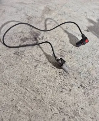 Audi A6 S6 C5 4B Crankshaft position sensor 0281002223