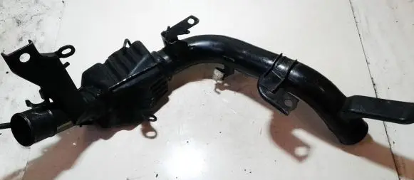Toyota Avensis T250 Intercooler hose/pipe 1736127070