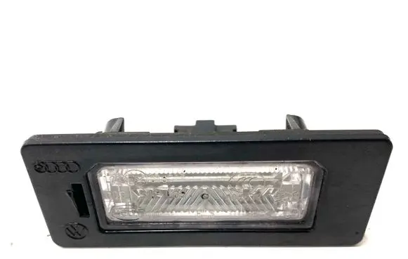 Audi Q5 SQ5 Number plate light 8T0943021
