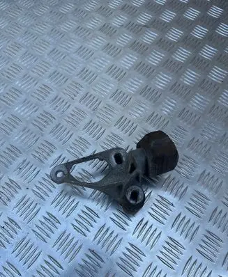 Audi A4 S4 B8 8K Engine mount bracket 8K0199343C