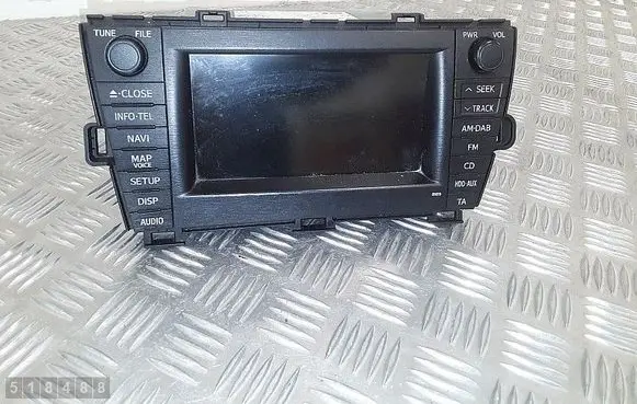 Toyota Prius (XW30) Radio/CD/DVD/GPS head unit 