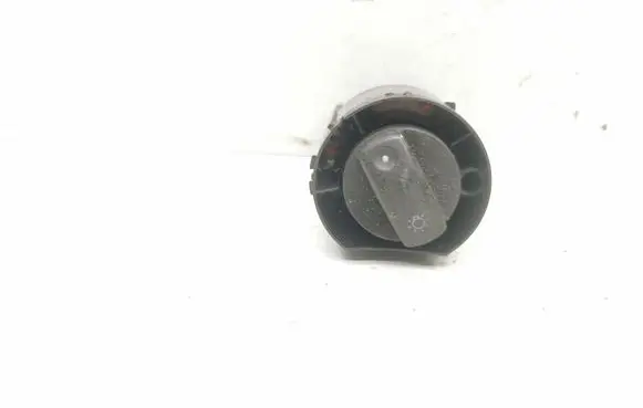 Light switch
