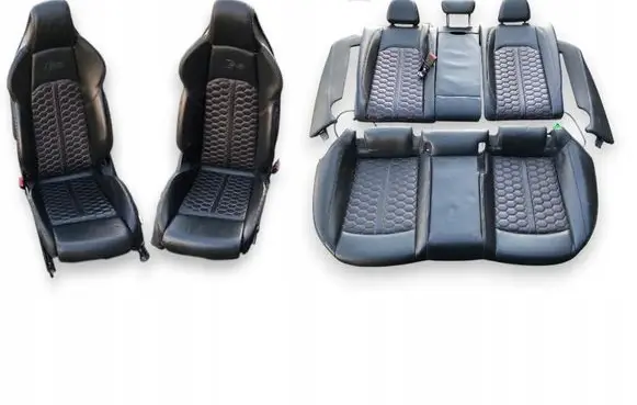 Audi RS5 Seat set 