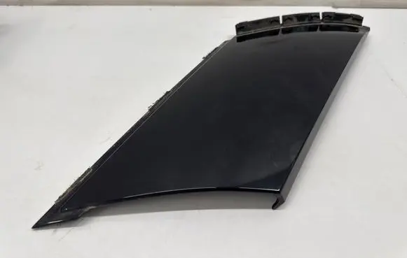 Mini Paceman (R61) Rear side glass trim 9808794