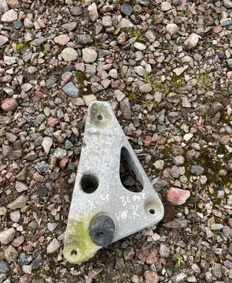 BMW X4 F26 Engine mounting bracket 6784829
