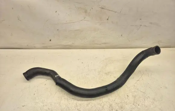 Volvo XC70 Engine coolant pipe/hose 08671393