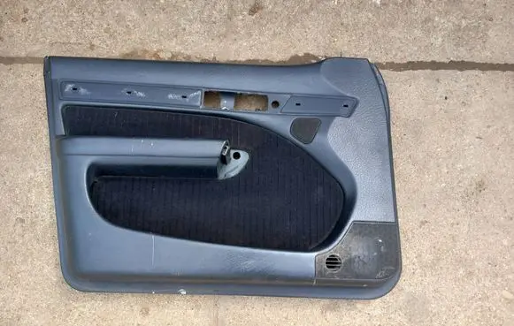 Audi A6 S6 C4 4A Front door card panel trim 4A0867105