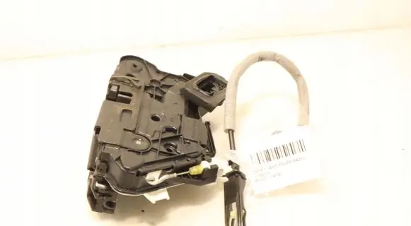 Volkswagen Polo V 6R Front door lock 5K1837015B