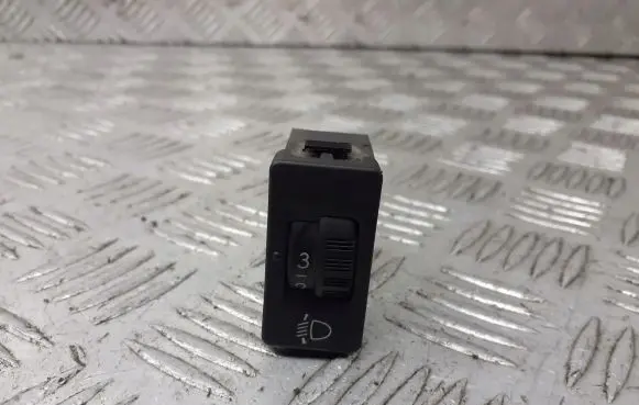 Citroen C4 I Light relay 9638442296366692