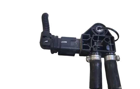 Citroen DS5 Exhaust gas pressure sensor 0281006300 9677816180