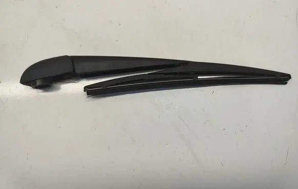 Dodge Durango Rear wiper blade 68079869AA 68079870AA