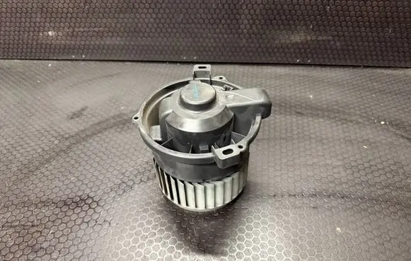 Mitsubishi Colt Heater fan/blower MF0160700701