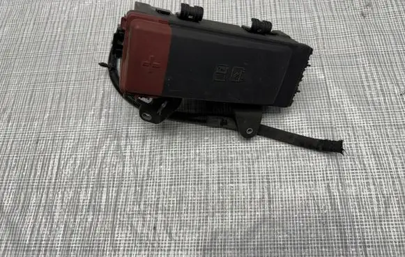Jaguar F-Pace Fuse box set M8A214A076AA