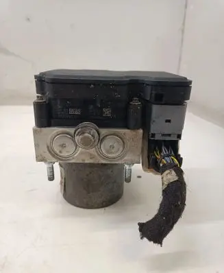 Opel Insignia B ABS Pump 84315515