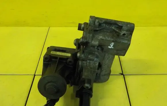 Opel Corsa E EGR thermostat 55249869