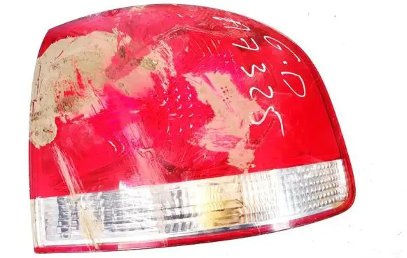 Volkswagen Touareg I Rear/tail lights 28258002
