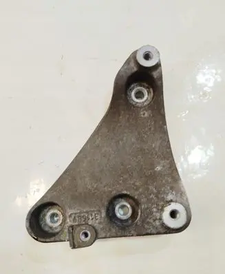 Maserati Ghibli Generator/alternator bracket 
