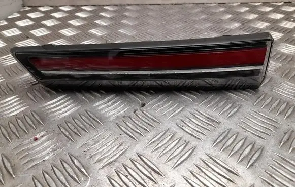 Rear/tail lights