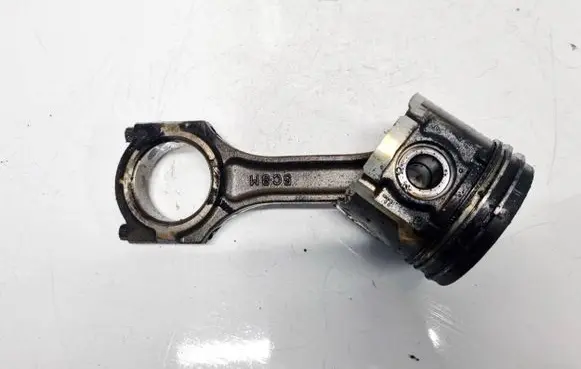 Mazda 6 Piston with connecting rod