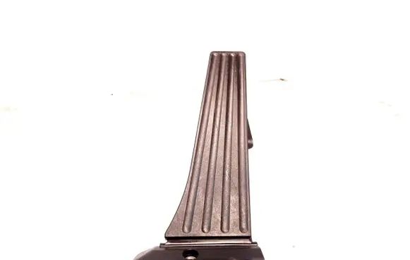 BMW 1 E82 E88 Accelerator throttle pedal 6853175 6PV01043533 12037313DE