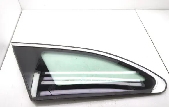 Rear side window