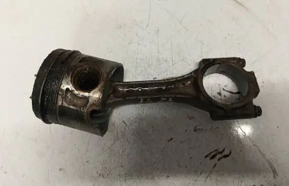 Seat Alhambra (Mk1) Piston with connecting rod 038g