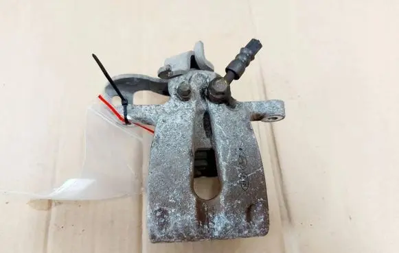 KIA Ceed Rear brake caliper