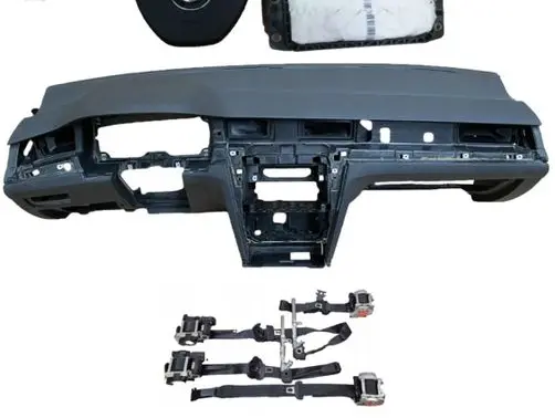 Volkswagen PASSAT B8 Radio/GPS head unit trim 