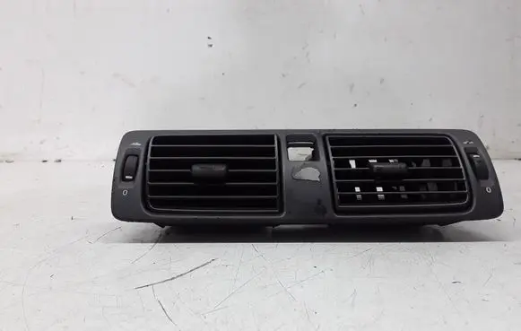 Volvo V50 Dash center air vent grill