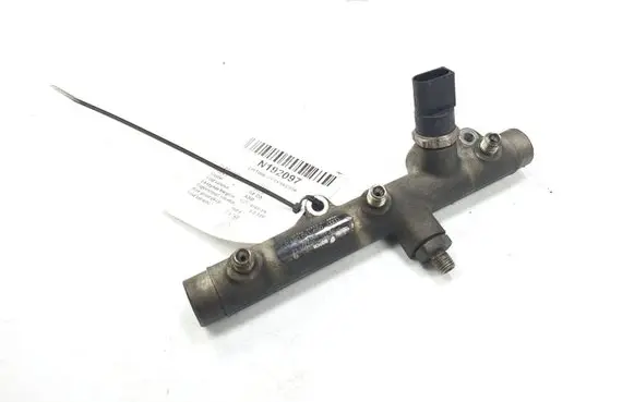 Audi A8 S8 D3 4E Fuel main line pipe 059130089D