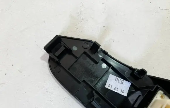 Toyota Auris E180 Electric window control switch 7423102D50