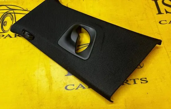 BMW M5 F90 (B) pillar trim (top) 51437384527 7384527