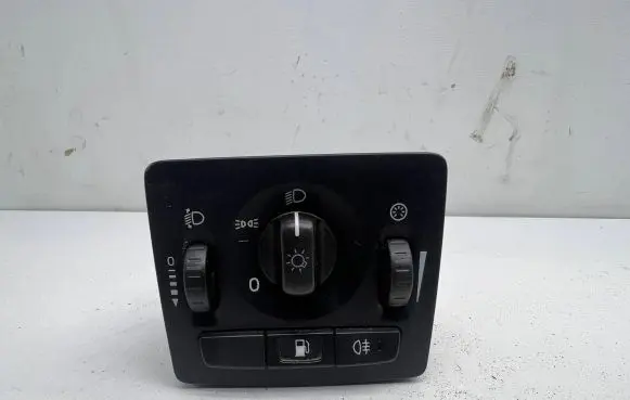 Volvo V50 Other switches/knobs/shifts 30669734 04W12T 049121