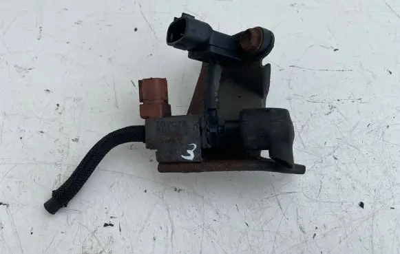 Toyota Corolla Verso E121 Turbo solenoid valve 2586064140