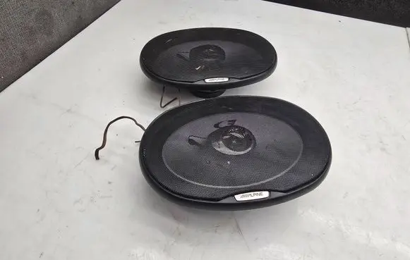 Volkswagen Crafter Front door speaker SPR5902