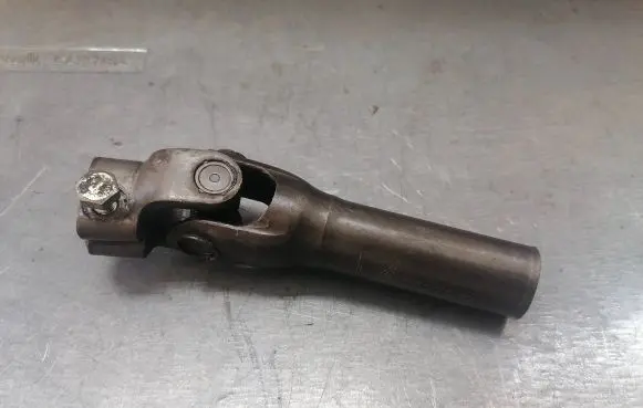 Opel Zafira B Steering column universal joint L4C6270M2 C6270M2