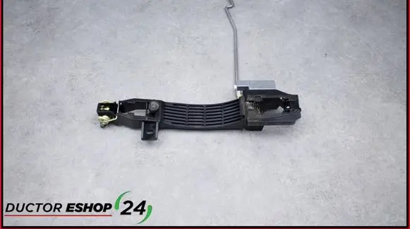 Mazda MX-5 ND Front door coupe exterior handle/bracket 