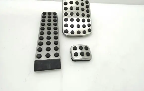 Mercedes-Benz E W211 Pedal assembly 