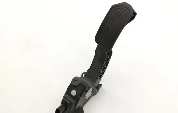 Toyota Auris E180 Accelerator throttle pedal 7811002120