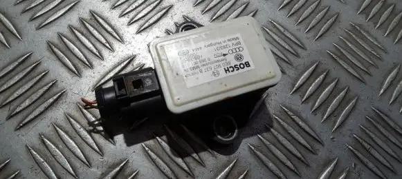 Audi A6 S6 C6 4F ESP acceleration yaw rate sensor 8e0907637b 0265005618
